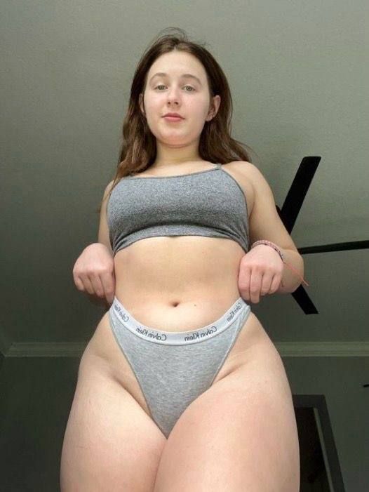 SEXY BABY GIRL, IM UP ALL NIGHT, HIT ME UP FOR LEGIT SERVICES , NO GAMES PLEASE, IM AVAILABLE FOR MASSAGE, SEX (GFE)…. PAYMEN - Image 2